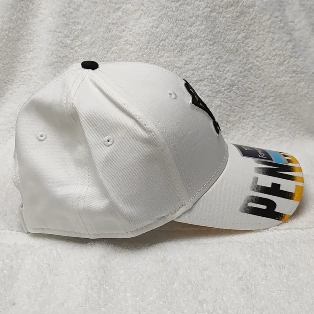 Fanatics NHL Pittsburgh Penguins YOUTH Velcroback Hat - New
